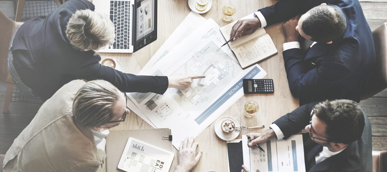 Asesoría financiera y legal: el valor de una estrategia unificada para empresas en reestructuración